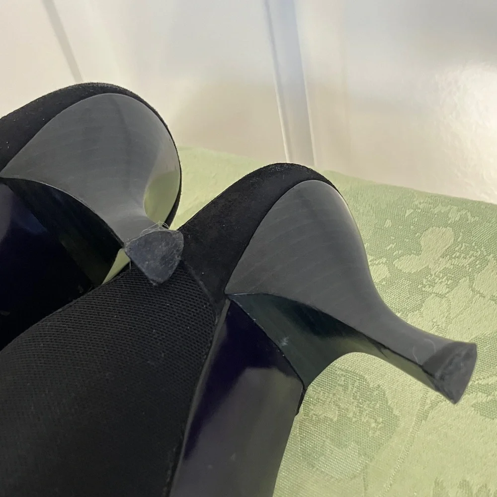 Donald J. Pliner Black Mules with White Stitching - Picture 6 of 6